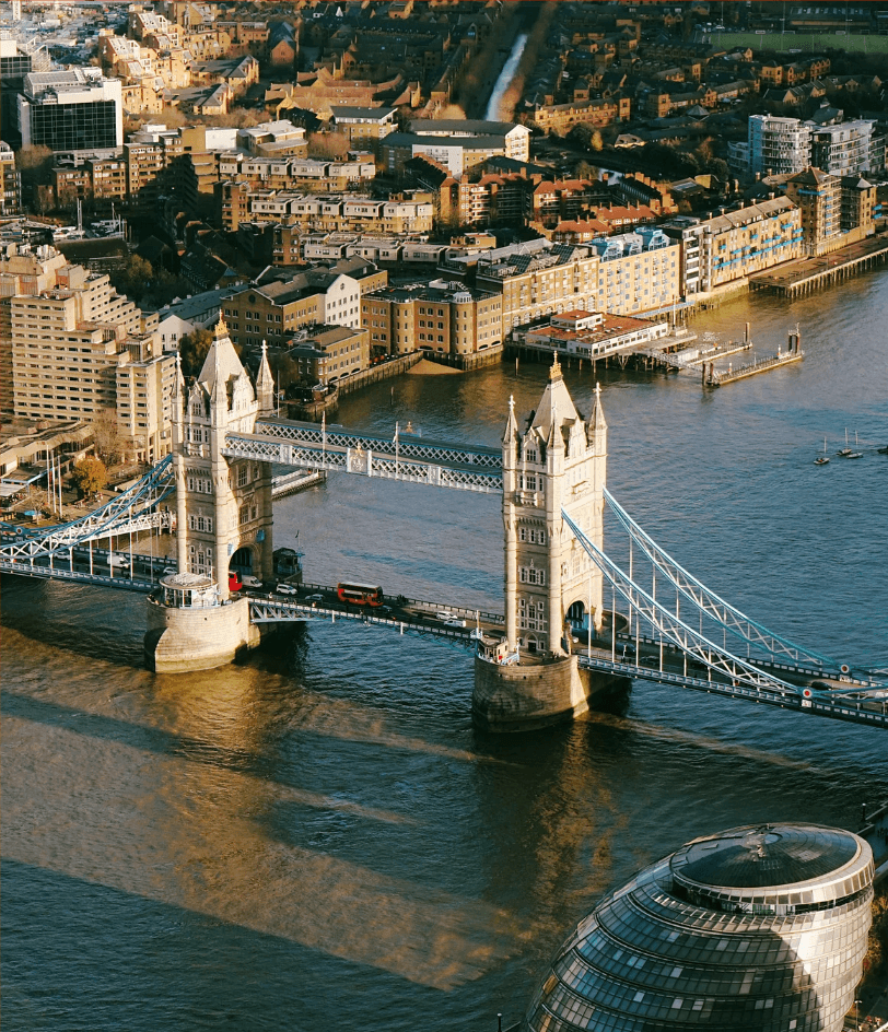 Learn English from Scratch: The Complete Path for Beginners
