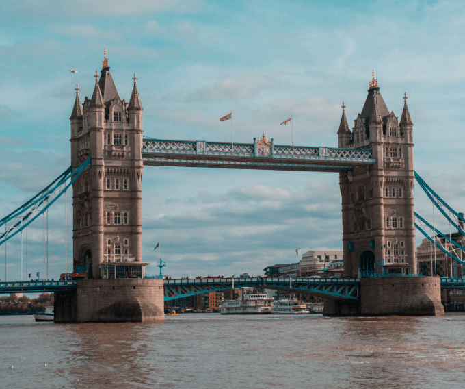 Tower Bridge · London